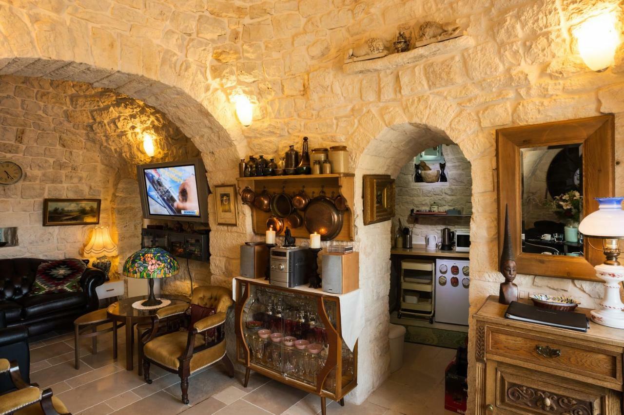 16 Trulli E Giardini Apartment Alberobello Luaran gambar