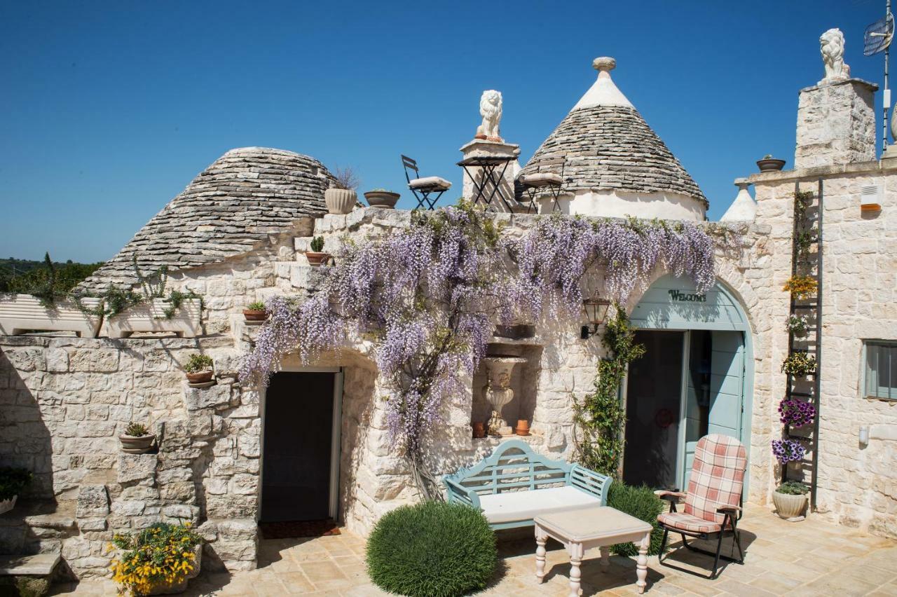16 Trulli E Giardini Apartment Alberobello Luaran gambar